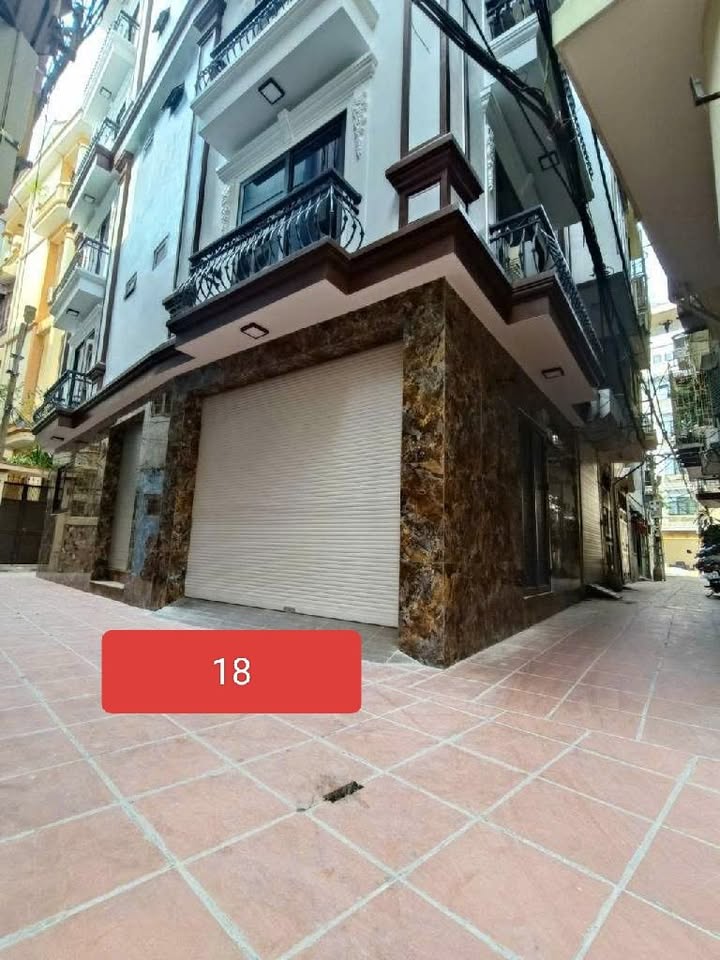 Nhà mới Trần Cung, Cầu Giấy 56m² giá 18.75 tỷ - Ô tô vào nhà, lô góc 3 mặt ngõ!