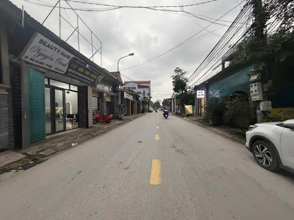 Nhà 3 tầng mặt đường Mai Lão Bạng, 148m² giá 7.8 tỷ - Kinh doanh lý tưởng!