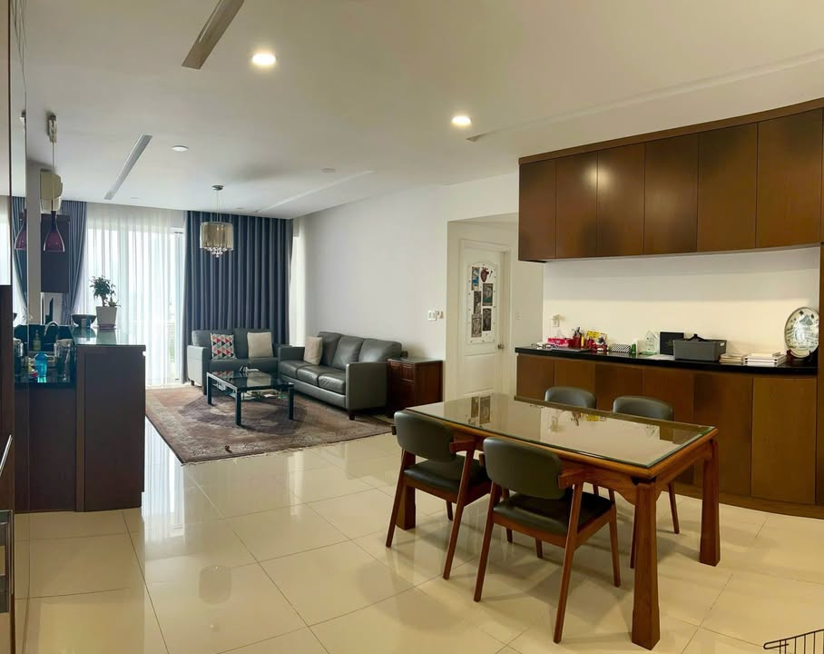 Căn hộ Riverpark Phú Mỹ Hưng quận 7 135m² giá 17 tỷ - View sông thoáng mát!