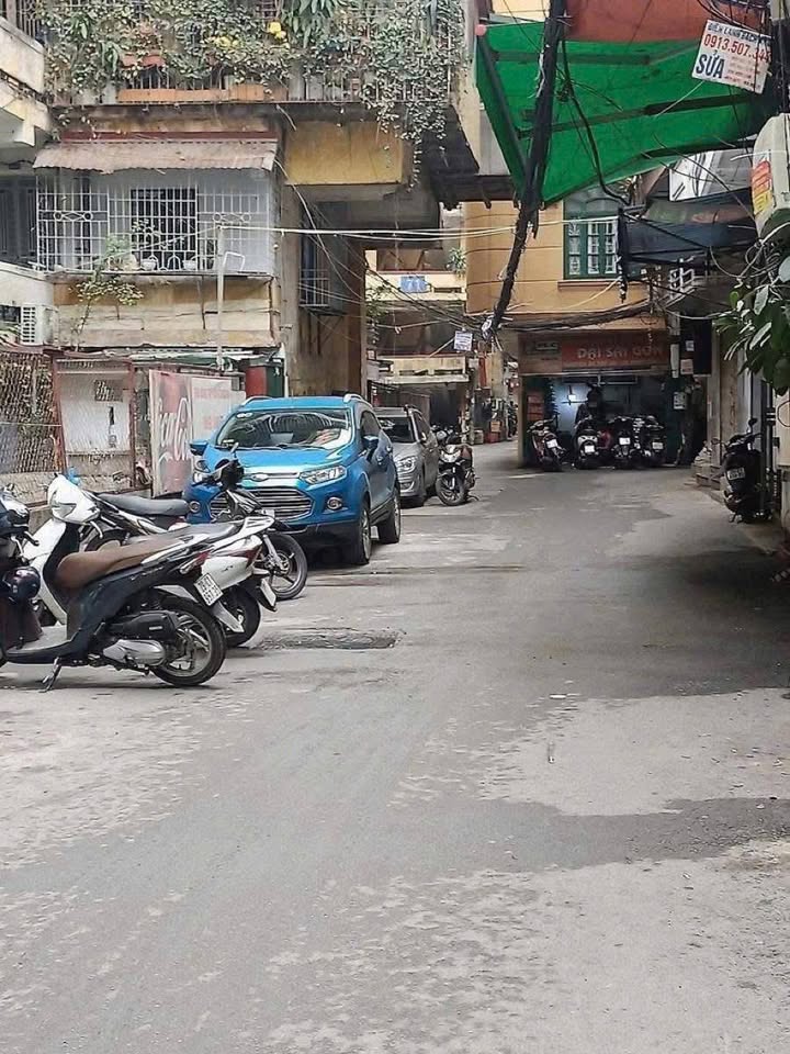 Nhà phố Đống Đa 55m² giá 5.7 tỷ - Kinh doanh tốt, ô tô đỗ trước cửa!