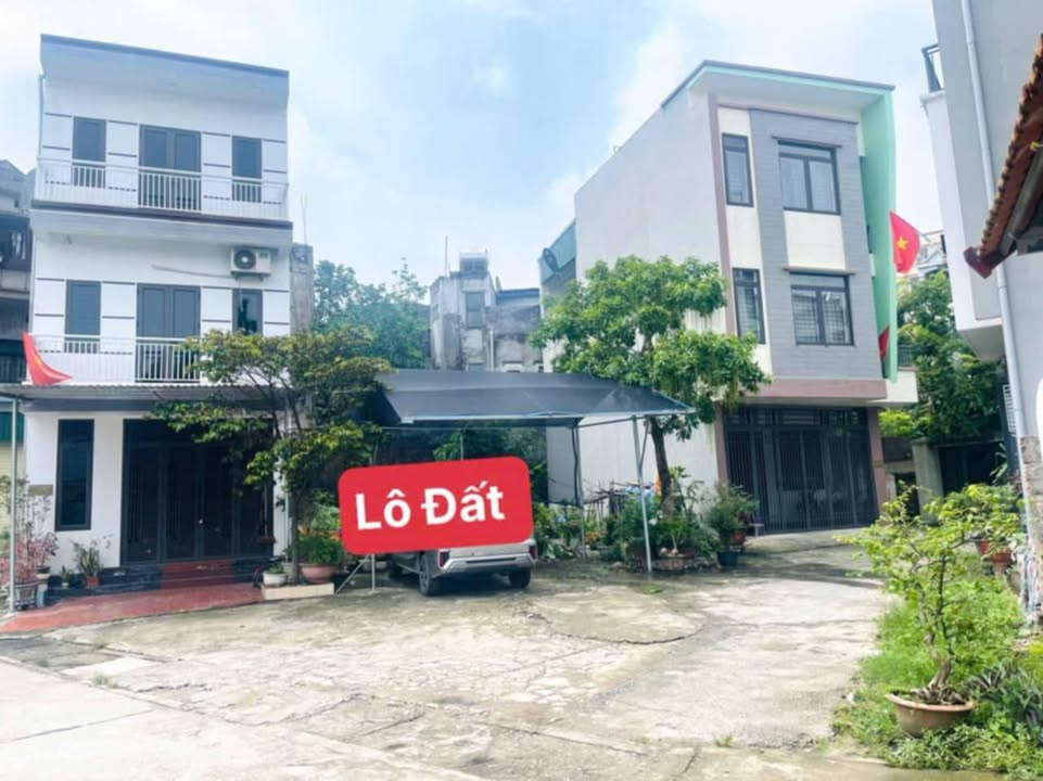 Đất nền Thanh Miếu, Việt Trì 65m² giá 2.8 tỷ - View hồ thoáng mát!
