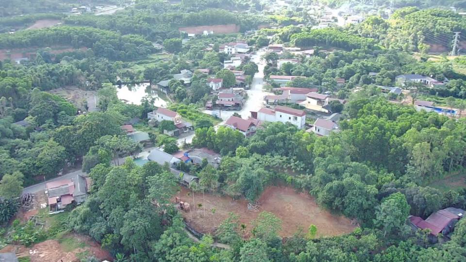 Đất nền 2000m² tại Trạm Thản, Phù Ninh - Sổ đỏ đầy đủ, giá 20 tỷ VND!