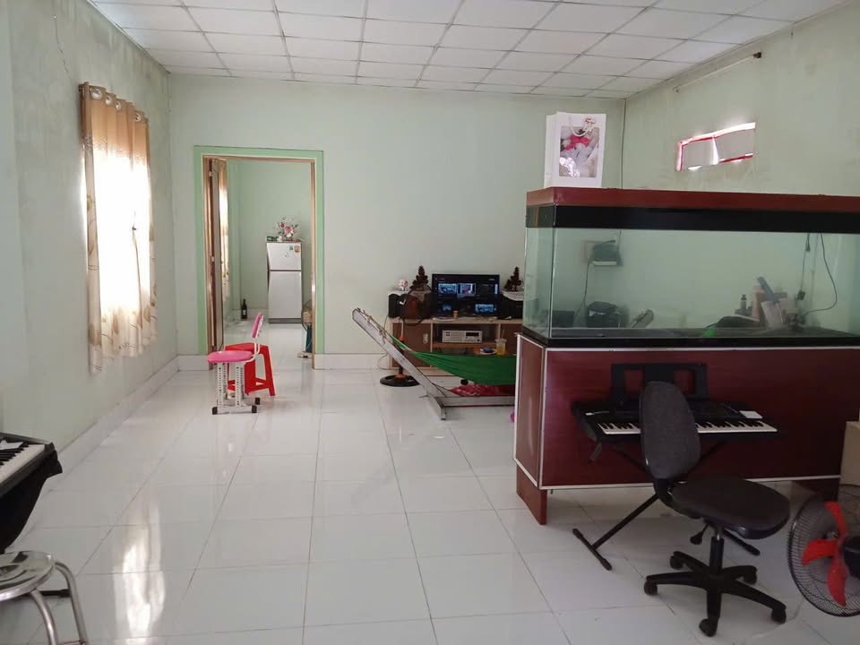 Bán nhà mặt tiền đường Nguyễn Hữu Thọ, Tây Ninh 285m² - Giá chỉ 28.5 tỷ, mở ra cơ hội đầu tư tuyệt vời!