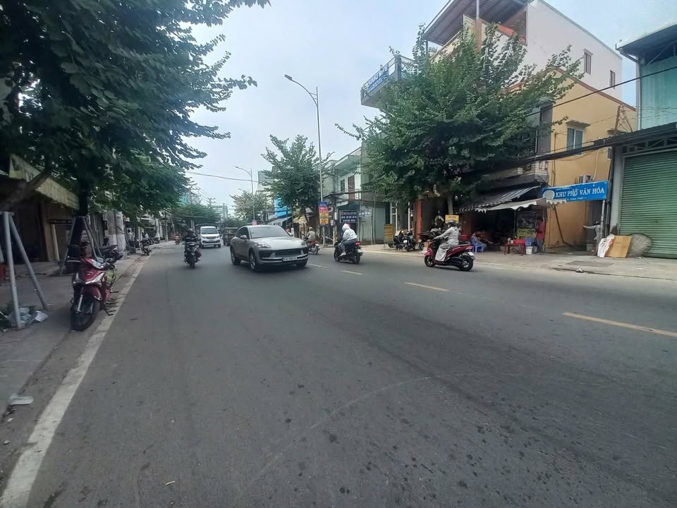 Bán nhà mặt tiền Đinh Bộ Lĩnh, Mỹ Tho 117m² chỉ 4.1 tỷ - Vị trí kinh doanh sầm uất!