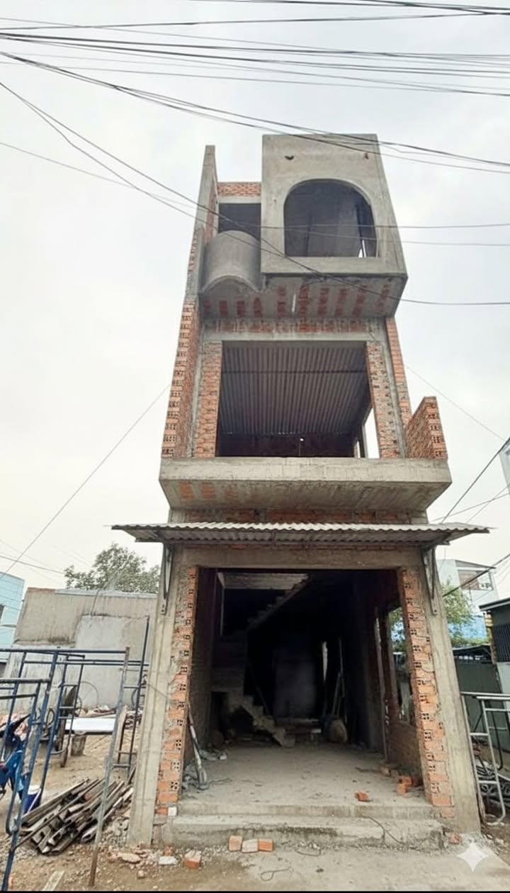 Nhà 3 tầng lô góc Bình Hòa 73.4m² giá 4.999 tỷ - Hẻm ô tô 7 chỗ, thoáng mát