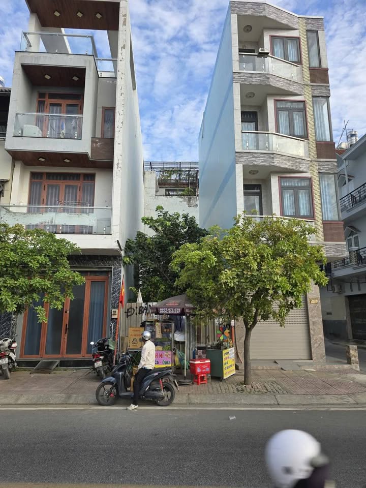 Bán đất mặt tiền đường Kênh Nước Đen, Bình Hưng Hòa 72m² giá 8.3 tỷ - Tiềm năng kinh doanh vượt trội!