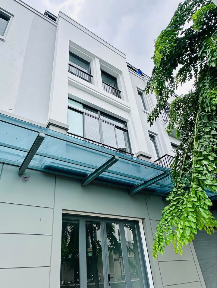 Nhà 3 tầng Diamond City Long Xuyên 85m² giá 4 tỷ - An ninh tuyệt đối, khu dân cư cao cấp!