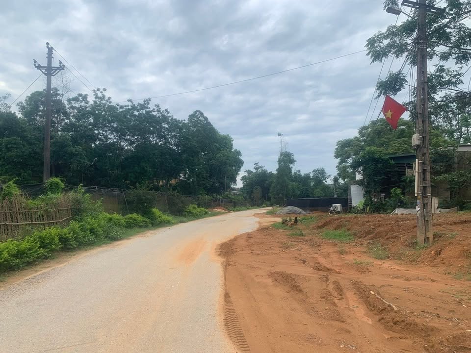 Đất nền khu Phú Hộ 571m² giá thỏa thuận - Vị trí đắc địa, giao thông thuận lợi!