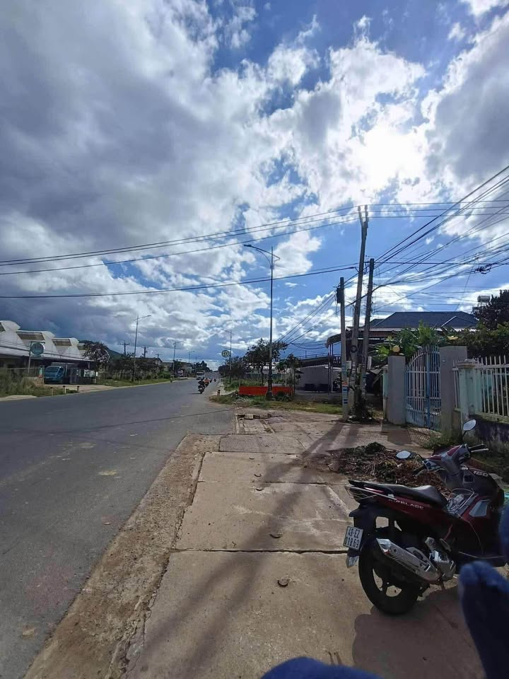 Đất mặt tiền Quốc lộ 20, Hiệp An, Đức Trọng, Lâm Đồng - Giá chỉ 4.2 tỷ!