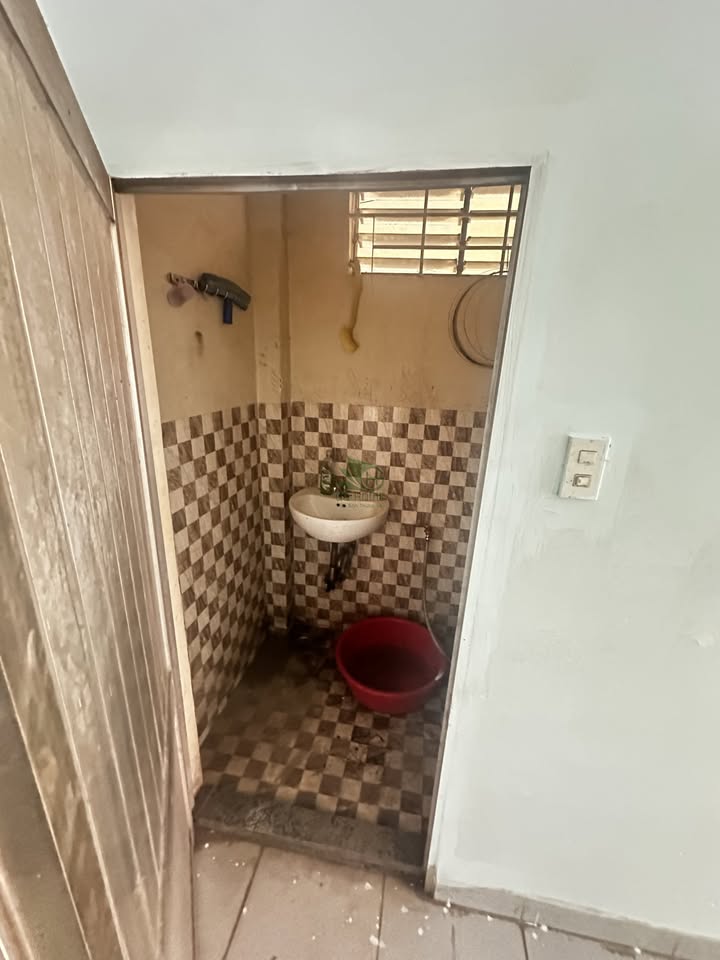 Mặt bằng cho thuê 45m² đường 2/4 Vĩnh Hải giá 10 triệu - Kinh doanh sầm uất!