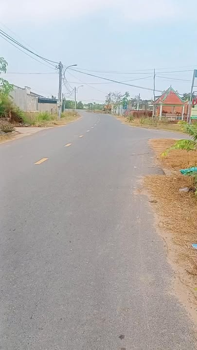 Đất thổ cư 900m² Lộc Giang, Đức Hòa chỉ 4.65 tỷ - Mặt tiền đường nhựa kinh doanh sầm uất!