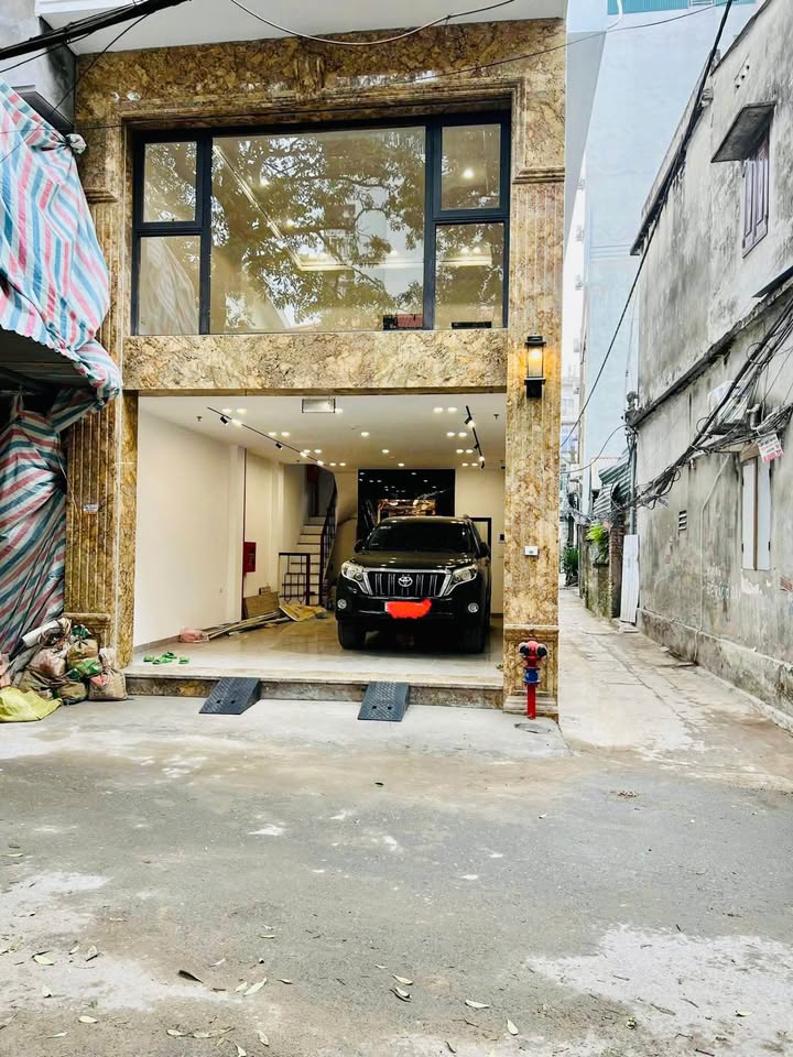 Nhà mặt ngõ Cổ Nhuế Bắc Từ Liêm 55m² giá thỏa thuận - Ô tô vào tận nhà, lô góc kinh doanh!