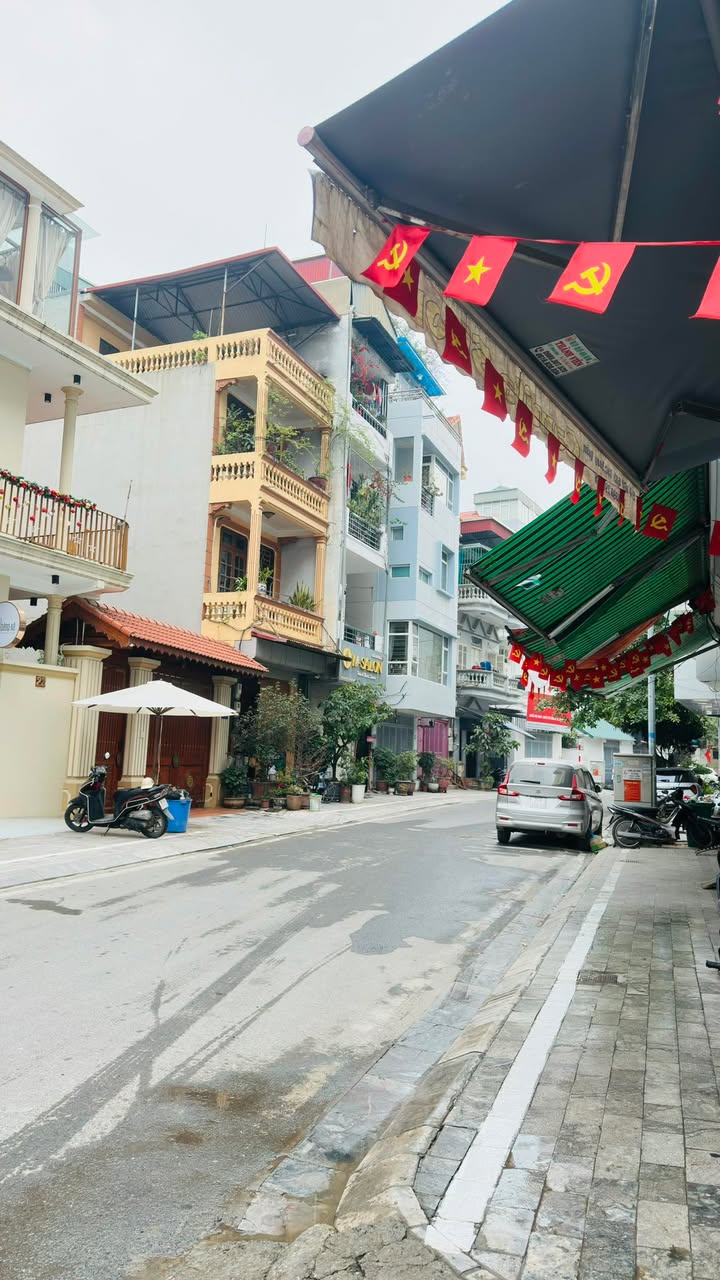 Đất tặng nhà tại Phú Thượng, Tây Hồ, Hà Nội 225m² giá 52 tỷ - Ô tô vào tận nhà!