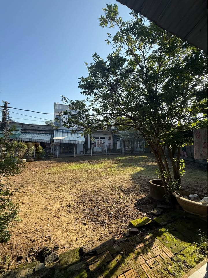 Nhà cấp 4 đường Lưu Quý Kỳ, 54m² giá 4.7 tỷ - Ô tô đậu trước nhà