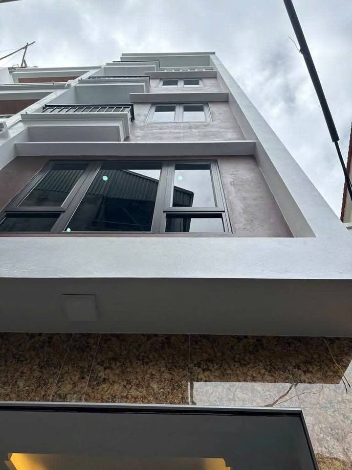 Nhà 5 tầng Phương Canh 32m² giá 7 tỷ - Cần bán gấp, giảm 200 triệu!