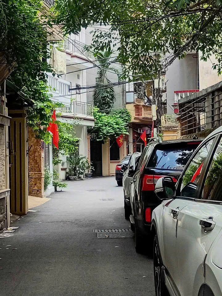 Nhà FrontHouse Chính Lan Thanh Xuân 51m² giá 15 tỷ - An ninh tuyệt đối, gara trong nhà!