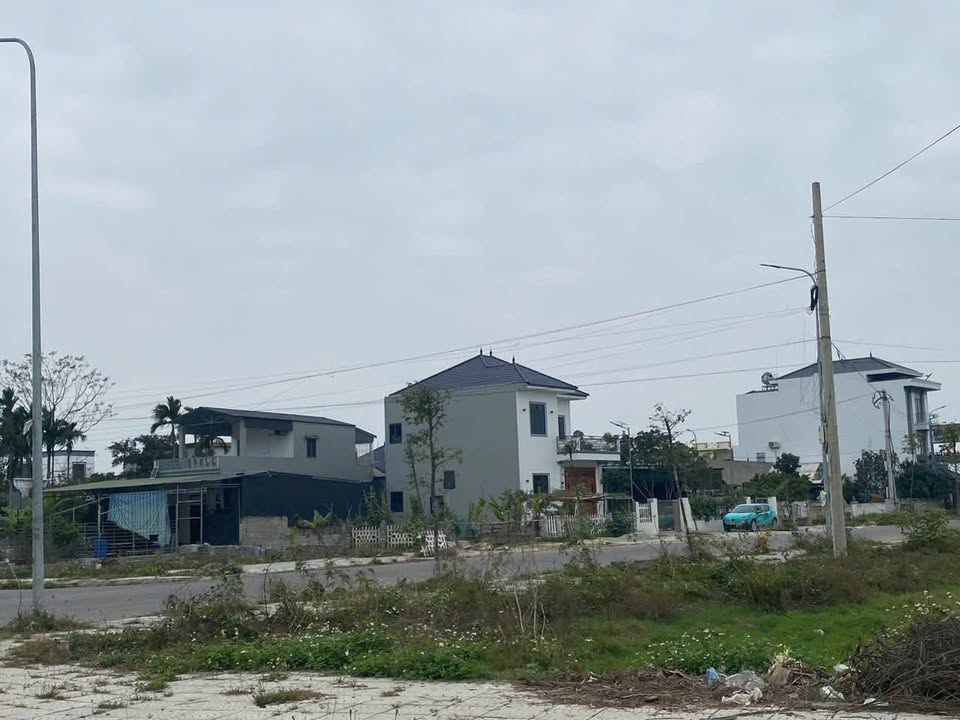 Đất nền đẹp tại phường Đông Sơn, Thanh Hóa 96m² - Gần bệnh viện và chợ Đông Sơn!