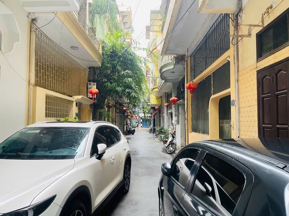 Nhà phố Tô Hiệu 80m² giá 15 tỷ - Lô góc đắc địa gần Metro!