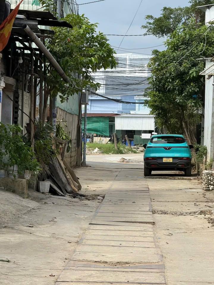 Nhà hẻm ô tô Xóm Chiếu Nha Trang 65.8m² giá 3.68 tỷ - Sẵn sàng vào ở!