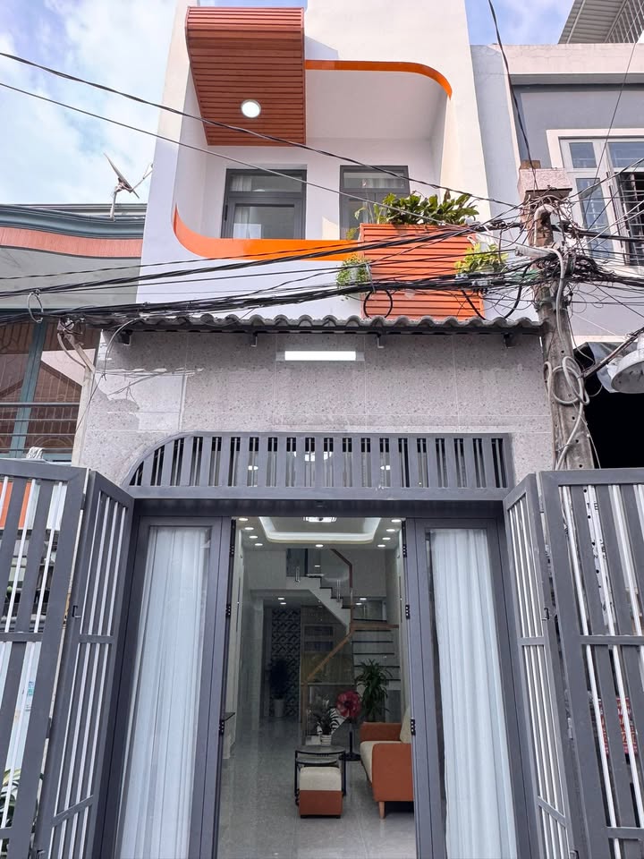 Nhà phố quận Bình Tân 40m² giá 5.1 tỷ - Nhà đẹp mới tinh đón Tết 2026!