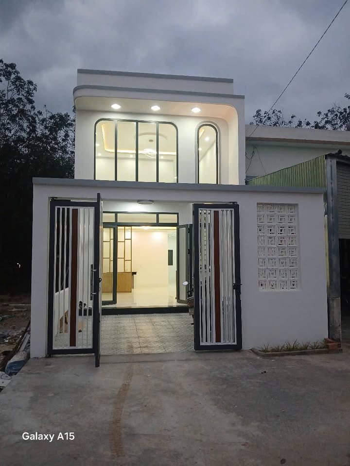 Nhà riêng Chánh Phú Hòa 89m² giá 2.3 tỷ - Sẵn sàng đón Tết!