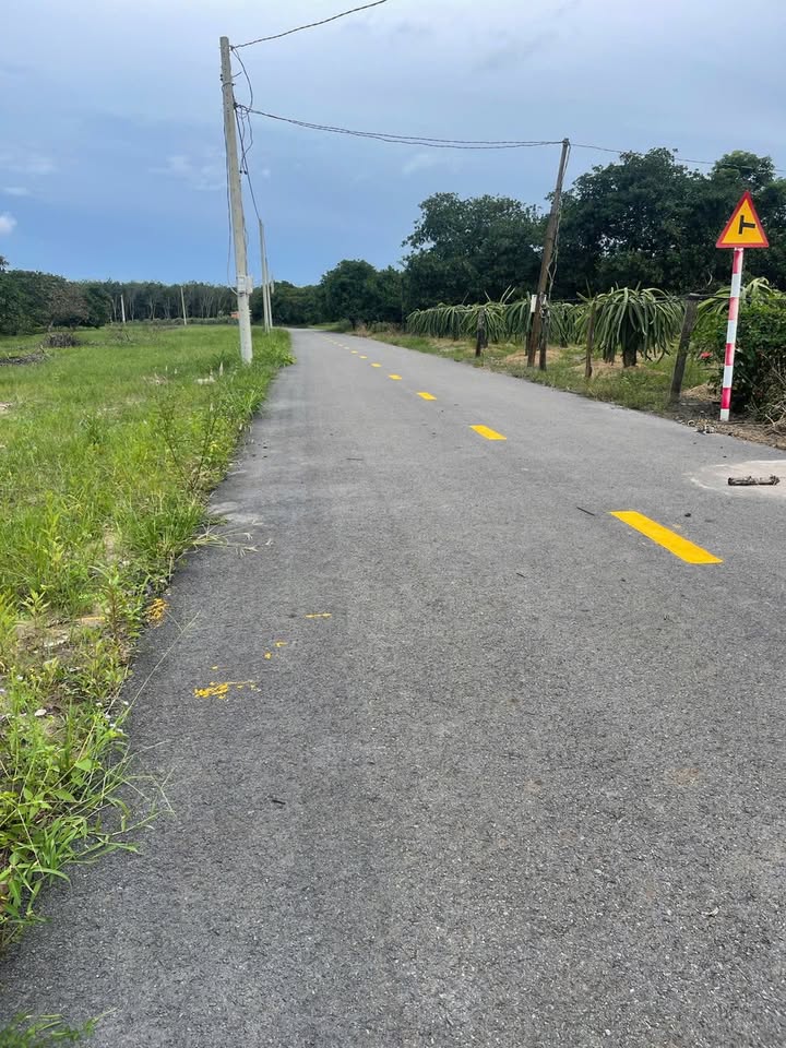 Đất nền Bưng Riềng, Xuyên Mộc 1000m² giá 600 triệu - Sổ đỏ chính chủ!