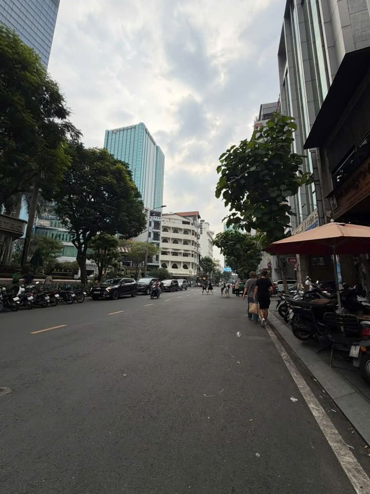 Bán nhà mặt tiền Mạc Thị Bưởi, Quận 1, 78m² - Đầu tư sinh lời lý tưởng!