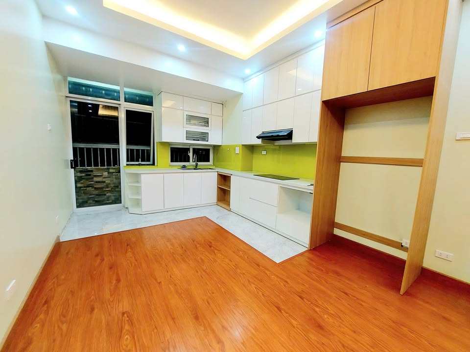 Căn hộ 2PN Chung cư 183 Hoàng Văn Thái 66m² giá 10.5 triệu - Nhận nhà ở ngay!