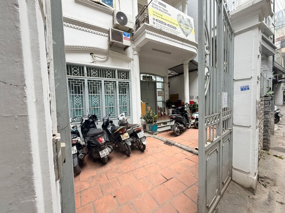 MBKD Nguyên Căn Thái Hà Đống Đa 80m² giá 30 triệu - Ô tô đỗ cửa, thuận lợi kinh doanh!