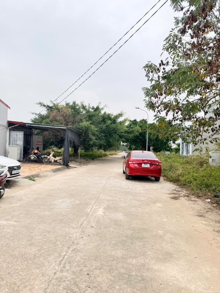 Đất KĐT Xuân Hoà Hoài Nam 92m² giá 2.6 tỷ - Tiềm năng đầu tư lớn!