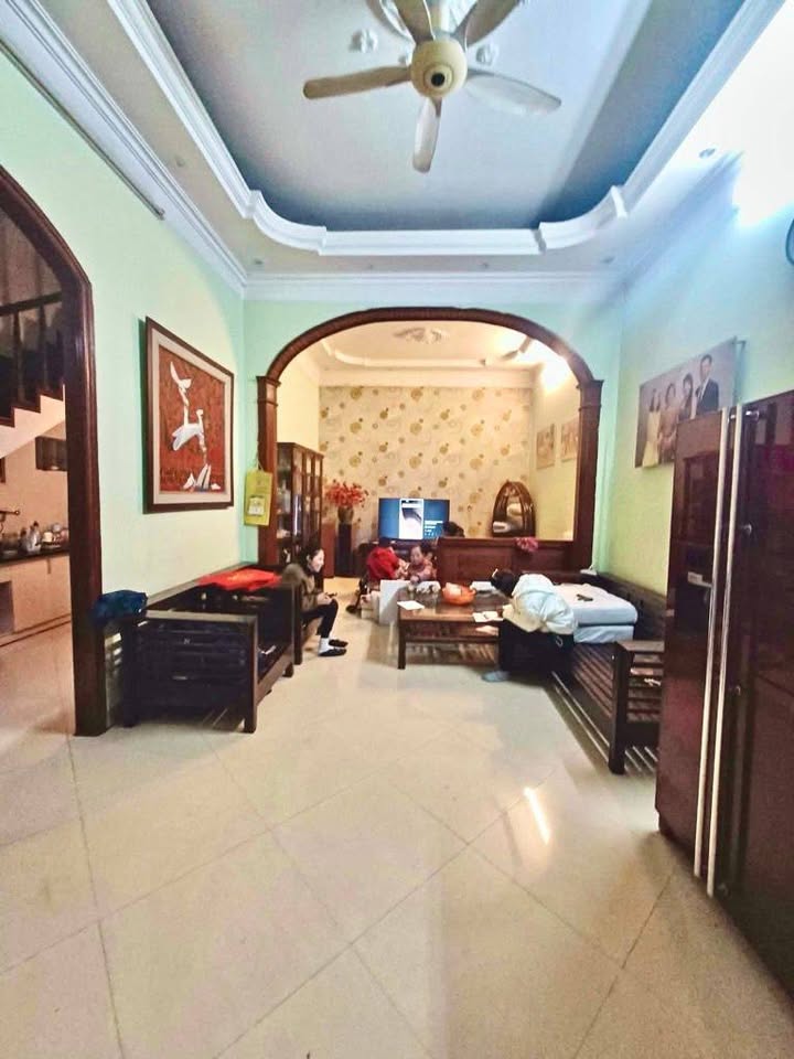 Nhà Lạc Long Quân Tây Hồ 120m² giá thỏa thuận - Chính chủ cần bán gấp!