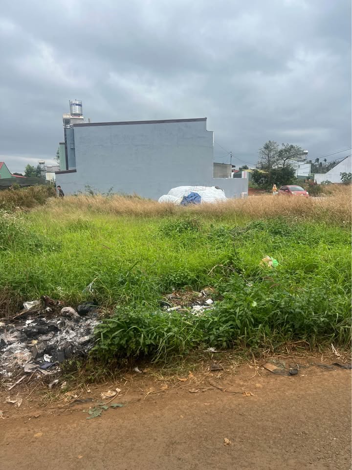 Đất thổ cư Hòa Thắng, Buôn Ma Thuột 110m² giá 1.3 tỷ - Mặt tiền đường nhựa thông thoáng!