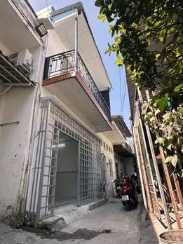 Nhà phố Mỹ Hoà, Long Xuyên 40m² giá 1.05 tỷ - Thiết kế thông thoáng, sẵn sàng ở ngay!