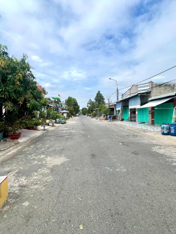 Dãy trọ đường DB13, Mỹ Phước 2, Bến Cát 130m² giá 2 tỷ - Đầu tư sinh lời ngay!