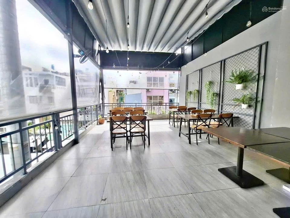 Bán FrontHouse 2 mặt tiền Trần Khắc Chân, quận 1 - Kinh doanh đa ngành tại vị trí đắc địa!