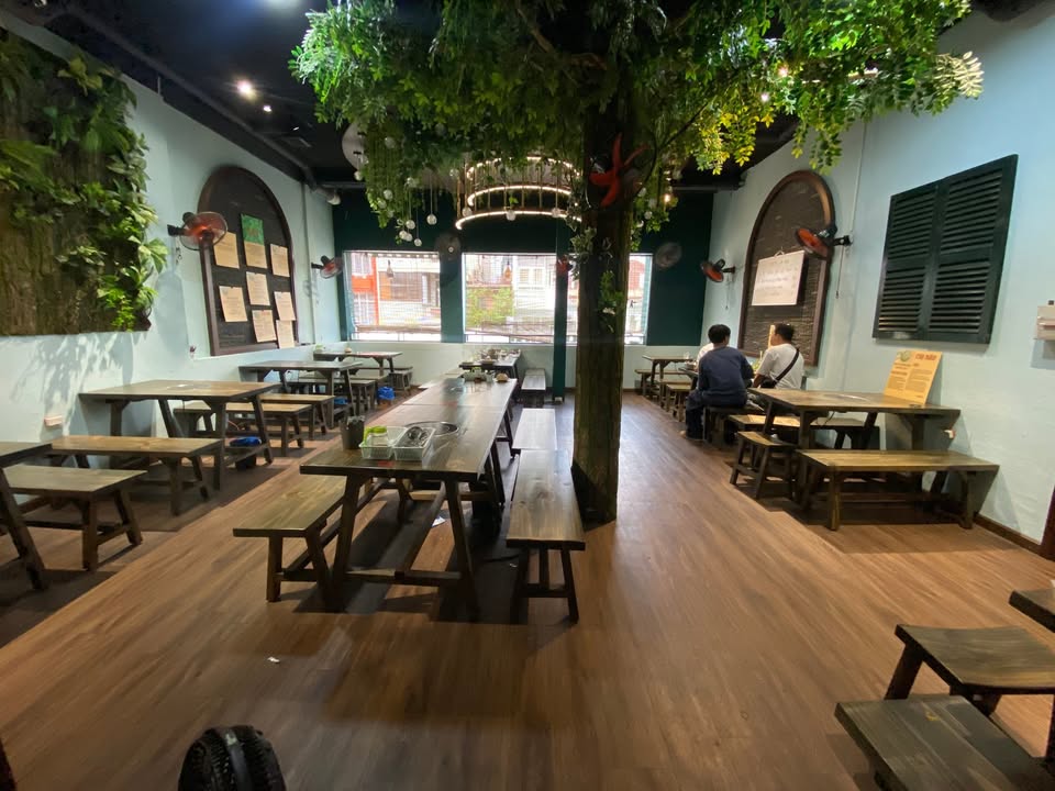 Mặt bằng cho thuê Lầu 1 Đường Cô Bắc Quận 1, Diện tích 144m² - Không giới hạn kinh doanh!