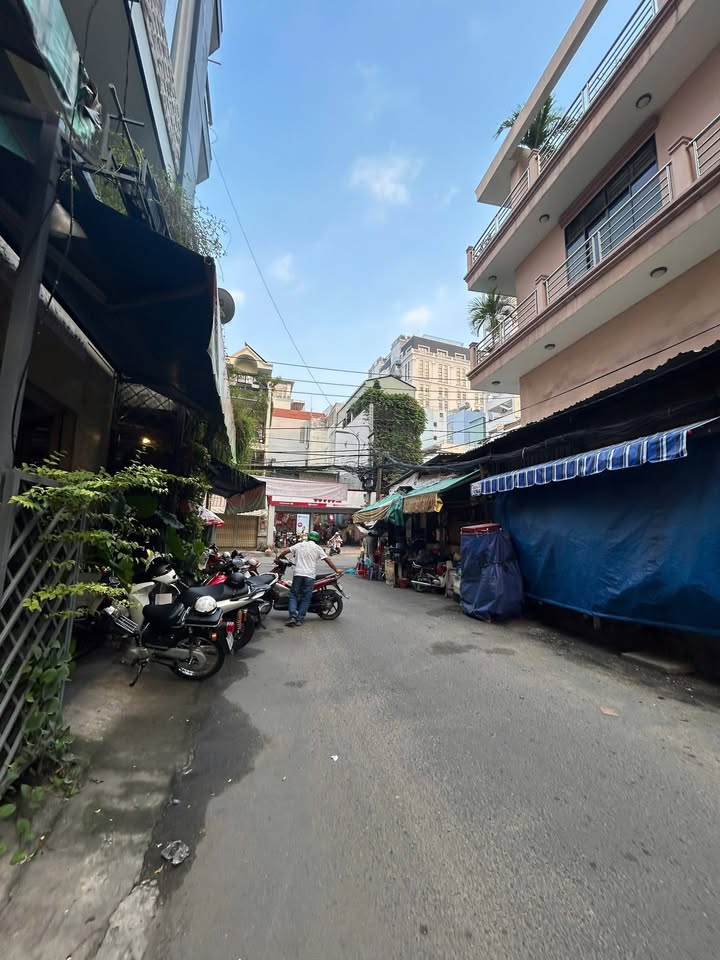 Nhà nguyên căn cho thuê tại Tân Cảng, Bình Thạnh - Không gian văn phòng hiện đại