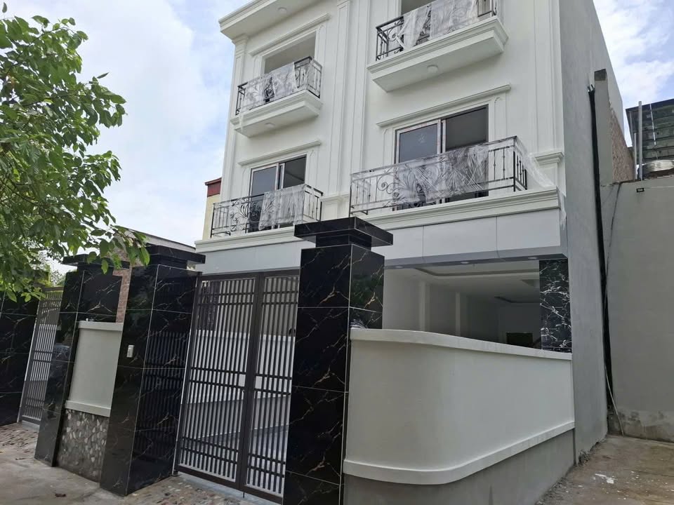 Nhà 4 tầng Đồng Quang Quốc Oai 76m² giá 3 tỷ - Ô tô vào tận nơi!