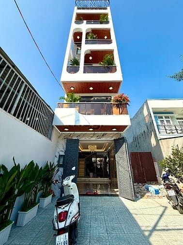 Nhà mặt tiền thang máy Thạnh Xuân 100m² giá 9.95 tỷ - Đầu tư sinh lời