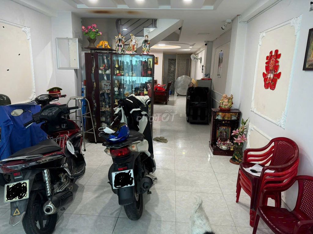 Nhà 6 tầng Nguyễn Thị Tần 60m² giá 11.5 tỷ - Đối diện chợ Rạch Ông!