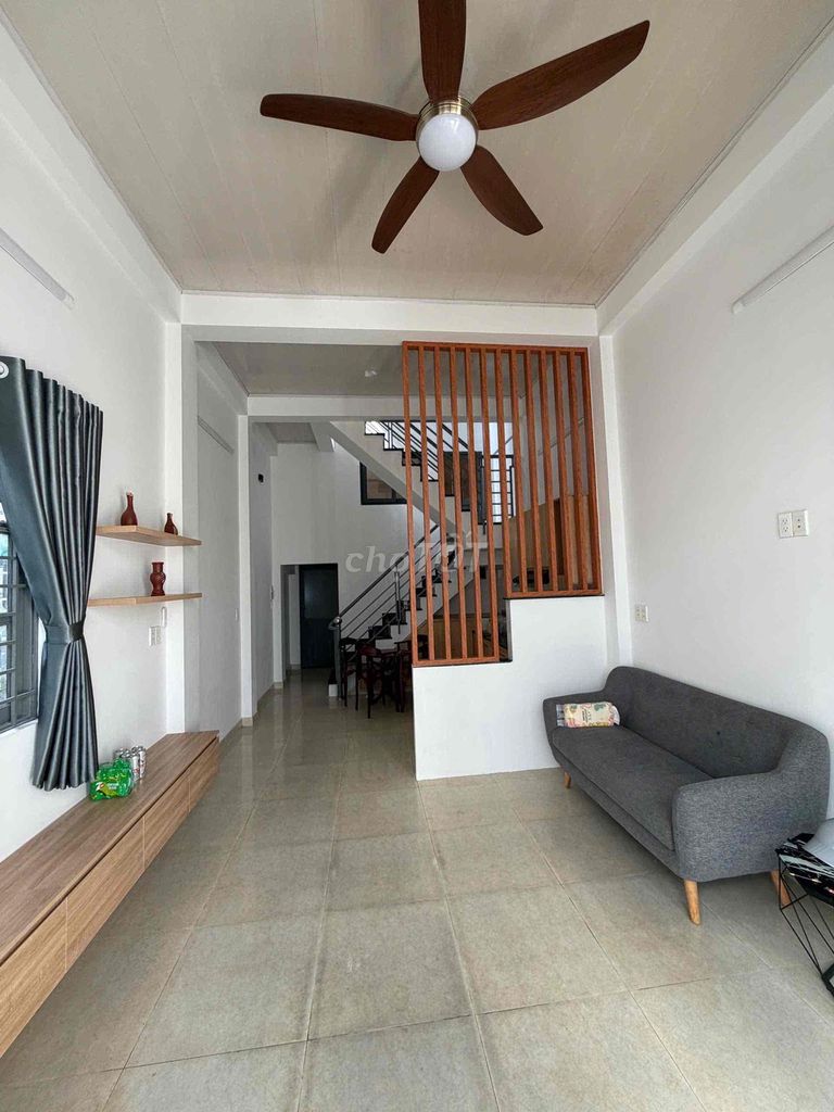 Nhà nguyên căn quận 8 100m² giá 15 triệu - Mới 100%, full nội thất!