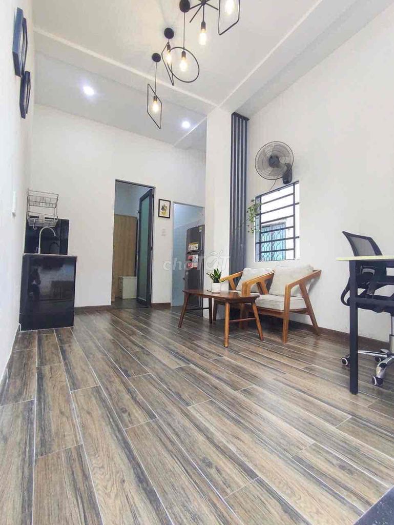 Căn hộ cho thuê 1 phòng ngủ Nguyễn Lâm 45m² giá 6 triệu - Full nội thất, tiện ích đầy đủ!