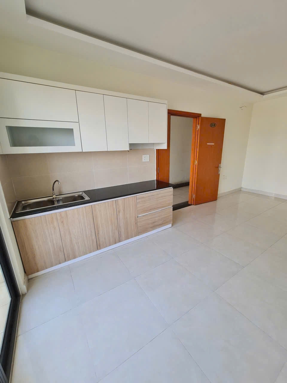 Căn hộ 2PN đường Nguyễn Du, Dĩ An 60m² giá 1.6 tỷ - Sổ hồng chính chủ, bán gấp!