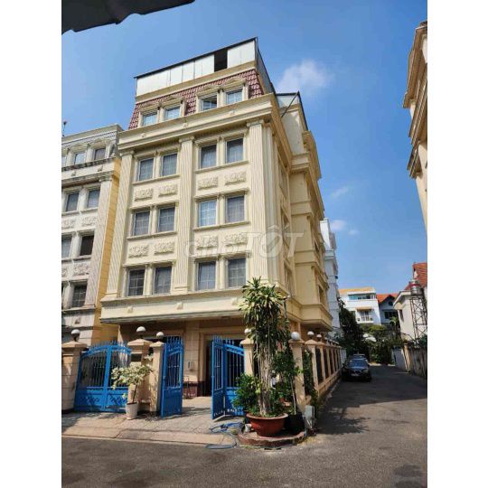 Nhà Mặt Tiền Đường Nguyễn Đình Chiểu Quận 3 - Diện tích 3000m² - Cho thuê gấp!