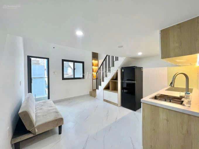 Căn hộ 30m² CMT8 - Q3 giá 5 triệu - Nhà mới xây, view thoáng mát!