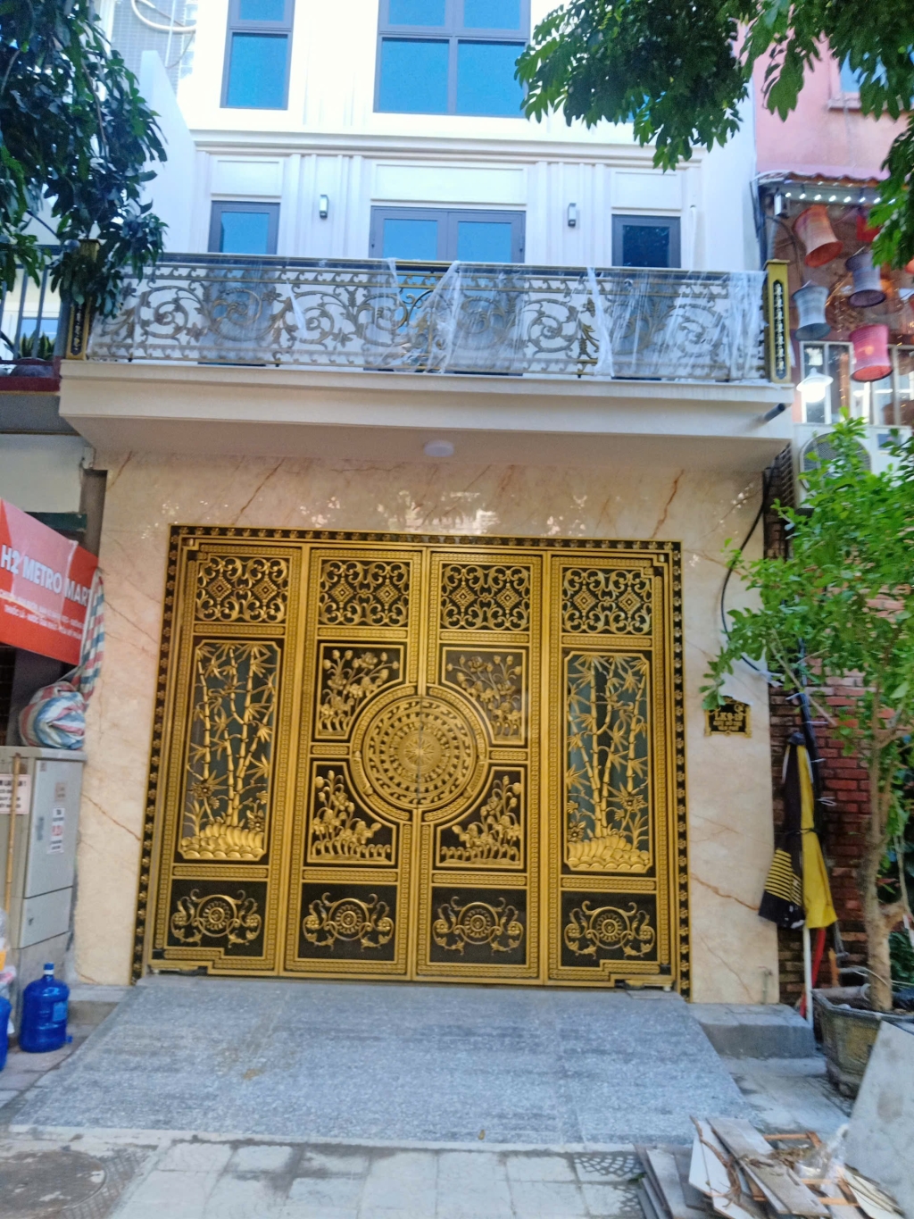 Nhà liền kề KĐT Văn Phú, Hà Đông 65m² giá 21.89 tỷ - Kinh doanh sầm uất!