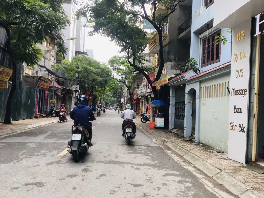 Nhà phố Nguyễn Ngọc Nại 48m² giá 4.5 tỷ - Ô tô qua nhà, nội thất sang trọng!