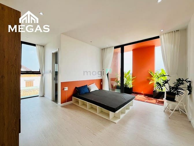 Căn hộ tách bếp Gò Vấp 40m² giá 5 triệu - View kính tuyệt đẹp!