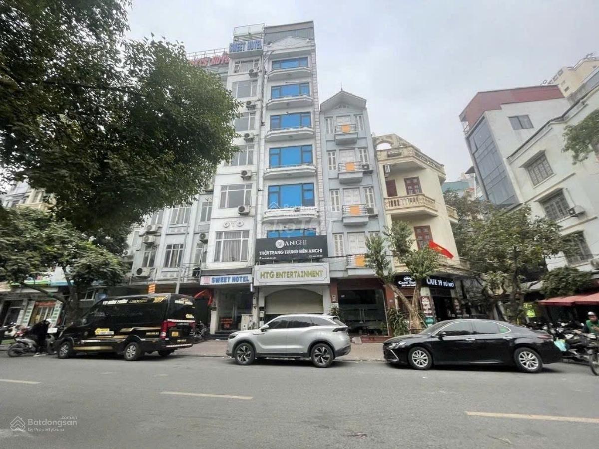 Nhà mặt phố Tú Mỡ, Trung Hòa, Cầu Giấy 50m² giá 37 tỷ - Vị trí đắc địa, kinh doanh sầm uất!