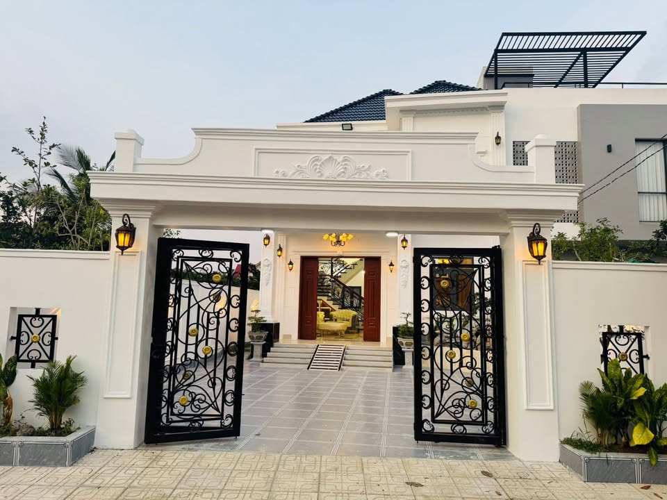 Biệt thự nhà vườn Tân cổ điển tại Mỹ Phong 172m² giá 4.6 tỷ - Không thể bỏ lỡ!